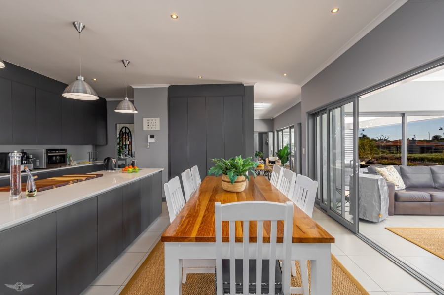 4 Bedroom Property for Sale in Langebaan Country Estate Western Cape